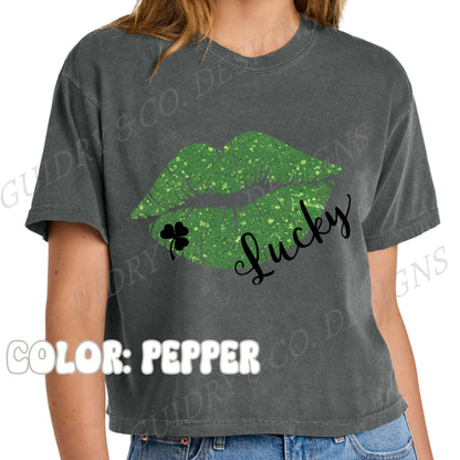 Green GLITTER Lips ST PATRICKS BOXY TEE COLOR COMFORT