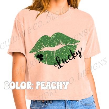 Green GLITTER Lips ST PATRICKS BOXY TEE COLOR COMFORT